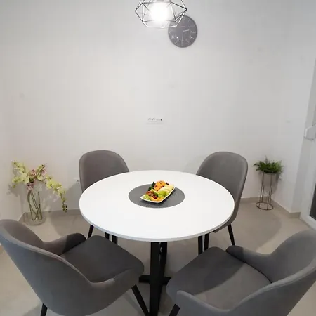 Kim Apartment